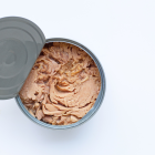 Enlatados. La Agencia Nacional de Regulación, Control y Vigilancia Sanitaria hizo un control a latas de atún y sardina.