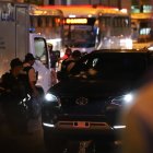 Pistoleros balearon a una persona dentro de un carro de alta gama.