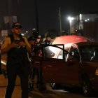 El ataque contra la funcionaria ocurrió en un intercambiador de la vía a Daule. Ella y su compañero de labores salían del centro carcelario hacia sus casas.