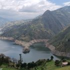 Antonio Goncalves, ministro de Energía, recorrió la central de Mazar el 17 de septiembre.