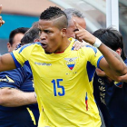 Michael Arroyo en una de las celebraciones de gol con la selección de Ecuador