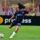 El mediocampista ecuatoriano Marco Angulo en partido de Liga de Quito