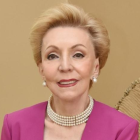 Reconocimiento: El 27 de julio de 2021 hizo el lanzamiento de su libro llamado: La dama de la dolarización.