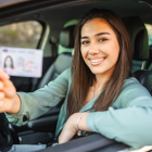 Revisa los requisitos para renovar tu licencia de conducir no profesional en Ecuador.