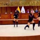 El grupo de tecnocumbia hizo su presentación en uno de los salones de la Asamblea.