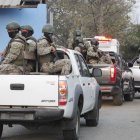 Policías y militares intervinieron para restablecer el orden.