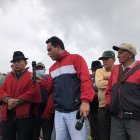 La comunidad está conmocionada por el asesinato del bombero.