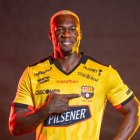 Felipe Caicedo fue uno de los más ovacionados en la presentación de la plantilla 2025 de Barcelona