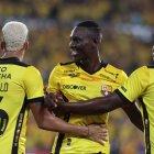 Janner Corozo y su gol en el Clásico del Astillero de la Noche Amarilla.