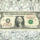 Un billete de 1 dólar con una secuencia numérica especial puede valer una fortuna