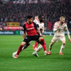 Bayern Múnich y Bayer Leverkusen de Piero Hincapié (c) se enfrentarán en los octavos de final de la Champions League