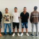 La Policía detuvo a ocho sospechosos.