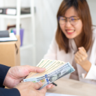 Los décimos sueldos en Ecuador han estado vigentes por décadas.