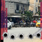 El extranjero estaba en  un local de reparación de motos