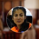 Mayra Salazar, antes de poder salir, tuvo que pasar por una audiencia que analizara su situación.