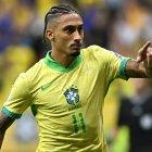 Rafinha, volante ofensivo de la selección de Brasil.