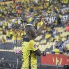 Gabriel 'Loco' Cortez festeja el 1-0 de Barcelona sobre Delfín por la sexta de la LigaPro 2025