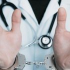 El caso ocurrió en Guayaquil en mayo de 2018, en un hospital del IESS.