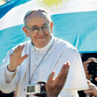 El Papa Francisco, argentino de corazón y amante del fútbol, siempre promovió la unidad a través del deporte más popular del mundo.