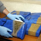 Los implicados llevaban consigo poco menos de dos kilogramos de marihuana, en Orellana.