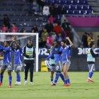 El festejo de los jugadores de Emelec tras el triunfo sobre Independiente del Valle.