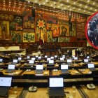 Niels Olsen ganó la presidencia de la Asamblea con 80 votos.