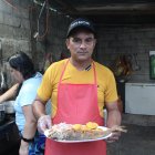 La presentación del plato final es llamativa, dice Danny. Y el sabor termina de convencer a los comensales.