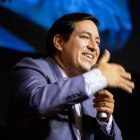 El exaspirante a la presidencia insiste en su campaña contra la ceremonia oficial.