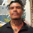 Alias tatuado tiene 32 años y se lo acusa de asesinar a dos personas en Esmeraldas.