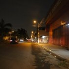 El guardia de seguridad estaba reemplazando a un compañero que se ausentó del trabajo.