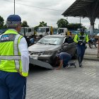 Algunos vehículos tenían placas adulteradas. Esos fueron retenidos.