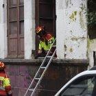 Las casas abandonadas se han convertido en foco de inseguridad e insalubridad en Quito.