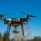 Equipos técnicos inspeccionan terrenos del Ilaló para verificar cumplimiento de normas urbanísticas.