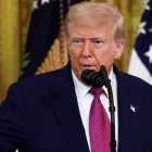 Trump dice que actuará para proteger a migrantes irregulares en sectores esenciales de EE.UU.