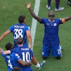 Luciendo la cinta de capitán, Caicedo agradeció a Dios tras coronarse campeón del mundo con Chelsea.
