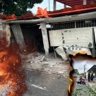 Cinco casas afectadas y vecinos asustados por el uso de artefactos detonantes, en la madrugada.