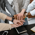 Jovenes en acción: 80.000 pasantías pagadas en instituciones del Estado. Conoce la iniciativa.