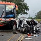 Un oficial de policía murió en el accidente de tránsito en Babahoyo.