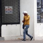 En la zona hay decenas de letreros con ofertas de arriendo o venta de propiedades.