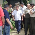 El exministro José Serrano, de 54 años, fue denunciado también en Estados Unidos, por un exasesor.