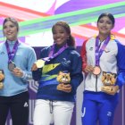 Jessica Palacios no solo que ganó oro en los Juegos Junior, sino que lo hizo con record panamericano incluido.