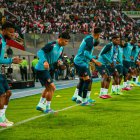 La selección de Ecuador juega su último partido de visitante ante Paraguay, en Asunción.