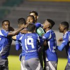 Emelec una fiesta luego de vencer en penales a Leones del Norte.