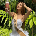Samantha Quenedit durante una de sus destacadas apariciones en Miss Grand International 2025, certamen que se celebra en Tailandia.