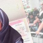 Esta es la imagen que circula en redes sociales sobre la mujer que supuestamente sería del futuro y habría llegado a un aeropuerto estadounidense.