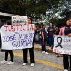 Familiares de los fallecidos en el paro piden justicia.