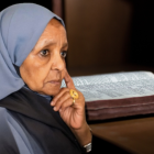 El misterioso caso de Torenza: usuarios relacionan la aparición de esta viajera con profecías bíblicas y dimensiones paralelas.