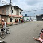 El estudiante salía del colegio cuando fue atacado por sujetos que se movilizaban en moto