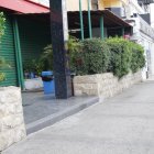 El acto criminal ocurrió en el portal de un restaurante, la madrugada de este viernes.