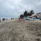 El crimen de dos jóvenes en la playa de la comuna San Pablo conmociona a los pobladores del sitio